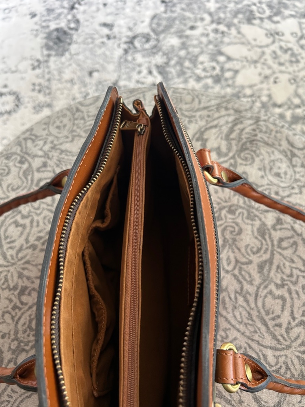 Patricia Nash Floral Print Crossbody Bag in Red and Brown - Picture 6 of 6